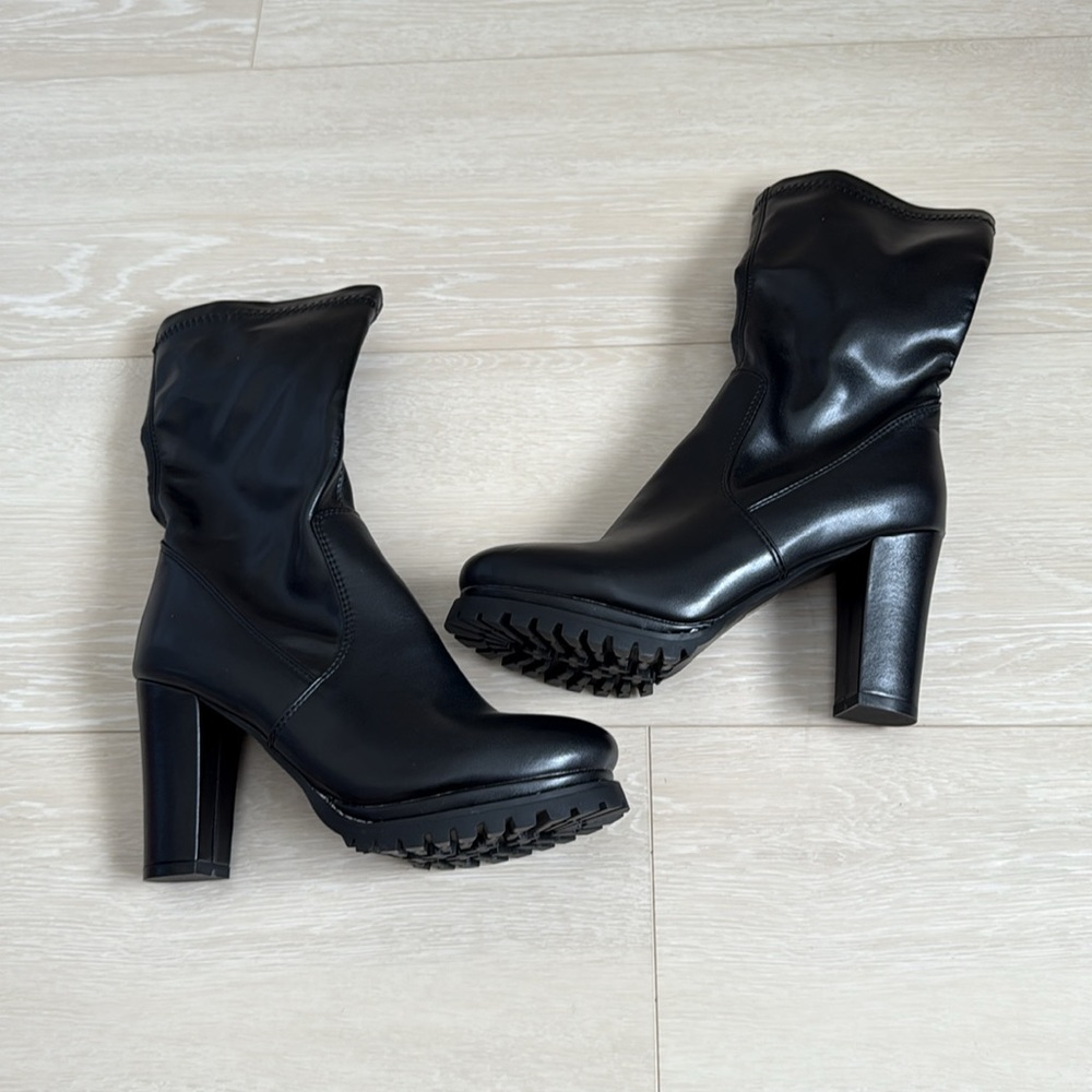 3/$10 Sleek Black Faux High Heel Boots for Women - Picture 8 of 11